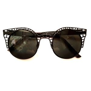 Cateye sunglasses